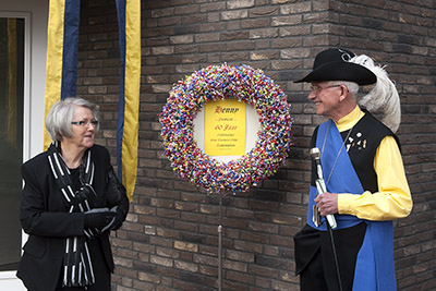 Jubilea Henny Kraayvanger (50 jaar lid) en Wim Peters (40 jaar lid)